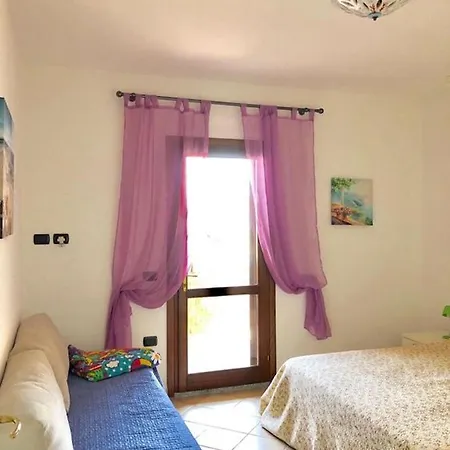 Il Corallo Dom wakacyjny San Teodoro (Sardinia)